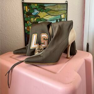 steve madden green jersey letter 57 boots heels shoes